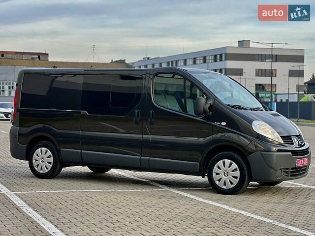 Черный Рено Трафик, объемом двигателя 2 л и пробегом 159 тыс. км за 15100 $, фото 6 на Automoto.ua