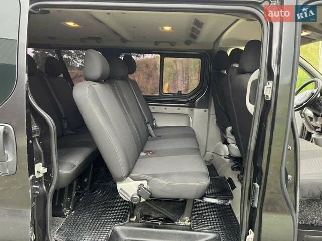 Чорний Рено Трафік, об'ємом двигуна 2 л та пробігом 440 тис. км за 12800 $, фото 14 на Automoto.ua