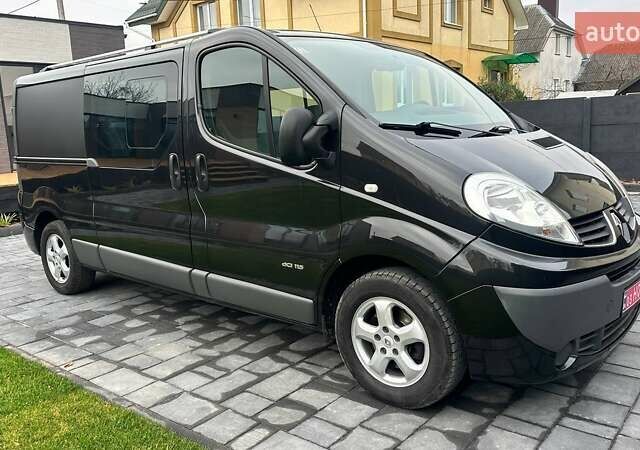 Черный Рено Трафик, объемом двигателя 2 л и пробегом 237 тыс. км за 13600 $, фото 7 на Automoto.ua