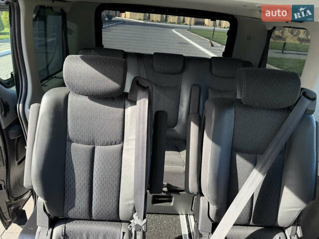 Черный Рено Трафик, объемом двигателя 2.5 л и пробегом 216 тыс. км за 16900 $, фото 34 на Automoto.ua