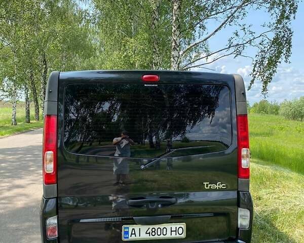 Черный Рено Трафик, объемом двигателя 2 л и пробегом 263 тыс. км за 14999 $, фото 9 на Automoto.ua