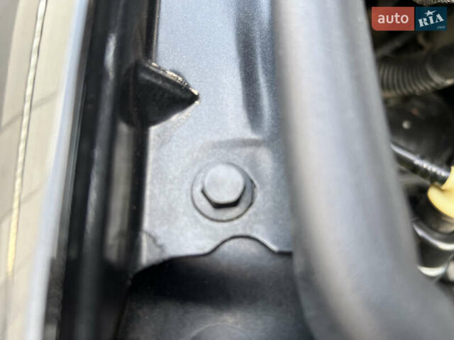 Черный Рено Трафик, объемом двигателя 2 л и пробегом 159 тыс. км за 15100 $, фото 73 на Automoto.ua