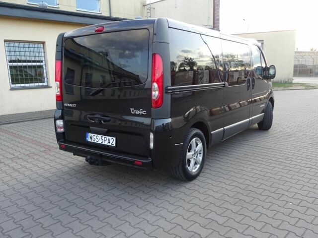 Рено Трафик 2011 в Николаеве на Automoto.ua Черный Рено Трафик, объемом двигателя 2 л и пробегом 256 тыс. км за 8200 $, фото 3 на Automoto.ua