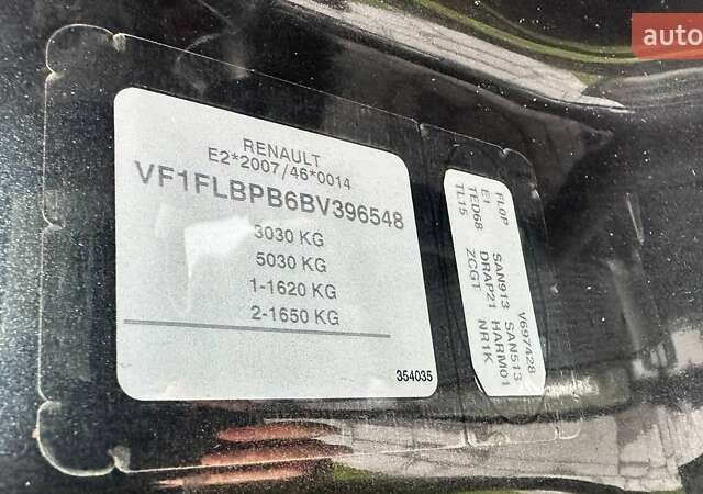 Черный Рено Трафик, объемом двигателя 2 л и пробегом 237 тыс. км за 13600 $, фото 15 на Automoto.ua