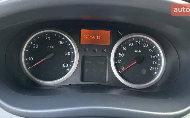 Черный Рено Трафик, объемом двигателя 2 л и пробегом 276 тыс. км за 12800 $, фото 9 на Automoto.ua