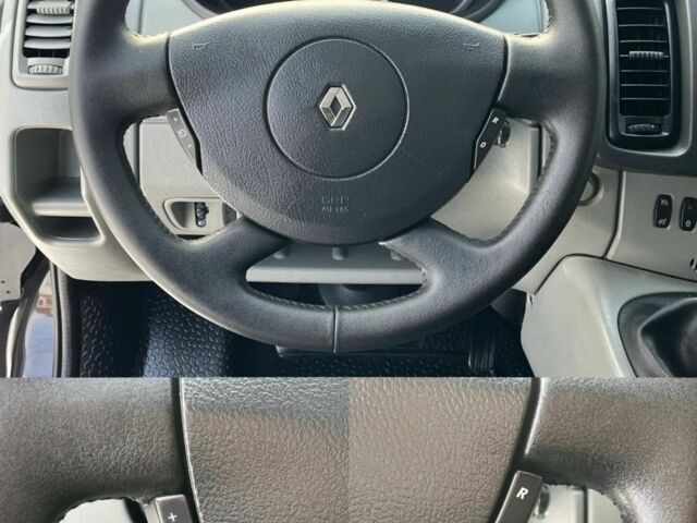 Черный Рено Трафик, объемом двигателя 2 л и пробегом 182 тыс. км за 8200 $, фото 14 на Automoto.ua