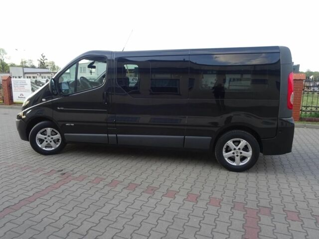 Рено Трафик 2011 в Николаеве на Automoto.ua Черный Рено Трафик, объемом двигателя 2 л и пробегом 256 тыс. км за 8200 $, фото 4 на Automoto.ua