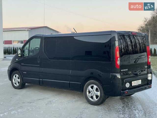 Черный Рено Трафик, объемом двигателя 2 л и пробегом 201 тыс. км за 17900 $, фото 5 на Automoto.ua
