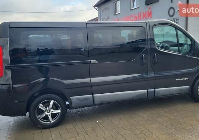 Чорний Рено Трафік, об'ємом двигуна 2 л та пробігом 320 тис. км за 13500 $, фото 8 на Automoto.ua