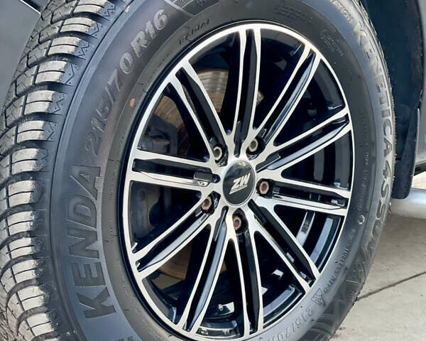 Черный Рено Трафик, объемом двигателя 2 л и пробегом 240 тыс. км за 14499 $, фото 12 на Automoto.ua