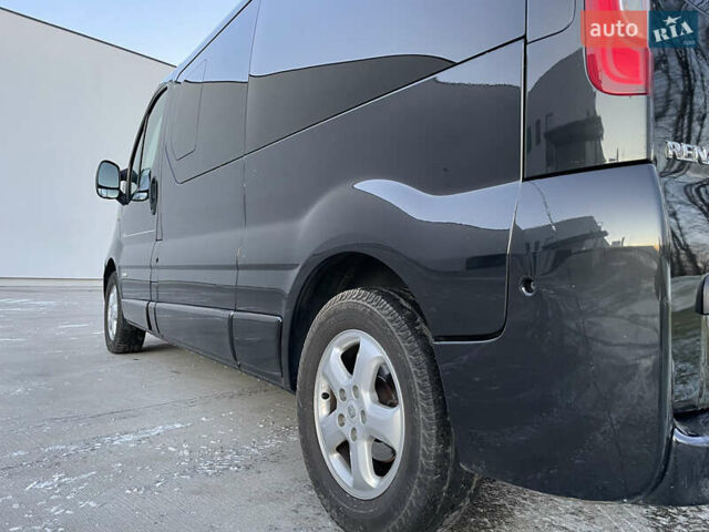 Черный Рено Трафик, объемом двигателя 2 л и пробегом 201 тыс. км за 17900 $, фото 20 на Automoto.ua