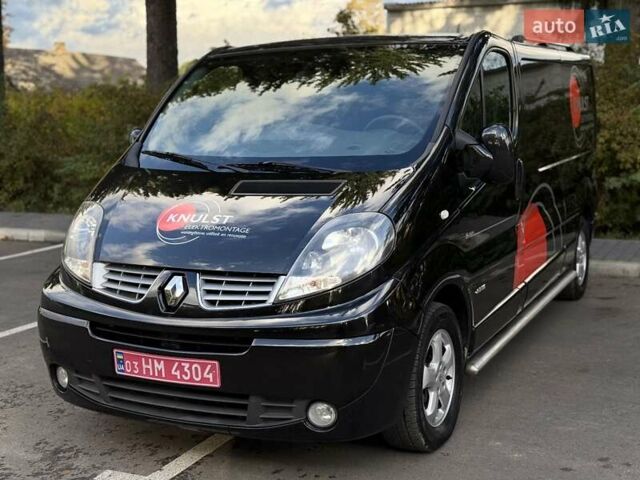 Чорний Рено Трафік, об'ємом двигуна 2 л та пробігом 301 тис. км за 12700 $, фото 4 на Automoto.ua
