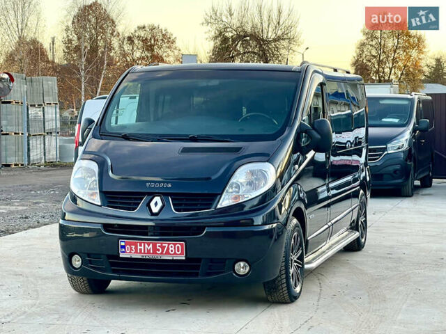Черный Рено Трафик, объемом двигателя 2 л и пробегом 240 тыс. км за 14499 $, фото 4 на Automoto.ua