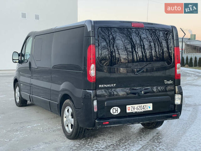 Черный Рено Трафик, объемом двигателя 2 л и пробегом 201 тыс. км за 17900 $, фото 6 на Automoto.ua