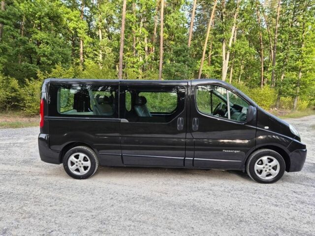 Черный Рено Трафик, объемом двигателя 2 л и пробегом 231 тыс. км за 8300 $, фото 9 на Automoto.ua