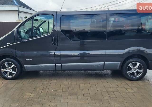 Чорний Рено Трафік, об'ємом двигуна 2 л та пробігом 320 тис. км за 13500 $, фото 9 на Automoto.ua