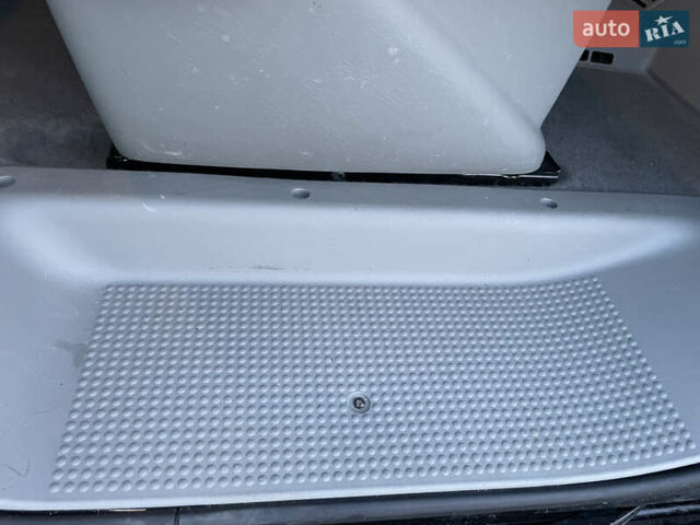 Черный Рено Трафик, объемом двигателя 2 л и пробегом 201 тыс. км за 17900 $, фото 52 на Automoto.ua