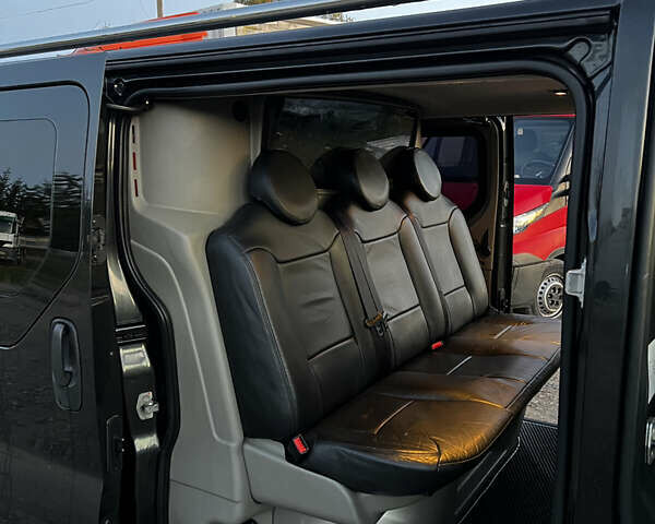 Чорний Рено Трафік, об'ємом двигуна 2 л та пробігом 270 тис. км за 15699 $, фото 16 на Automoto.ua