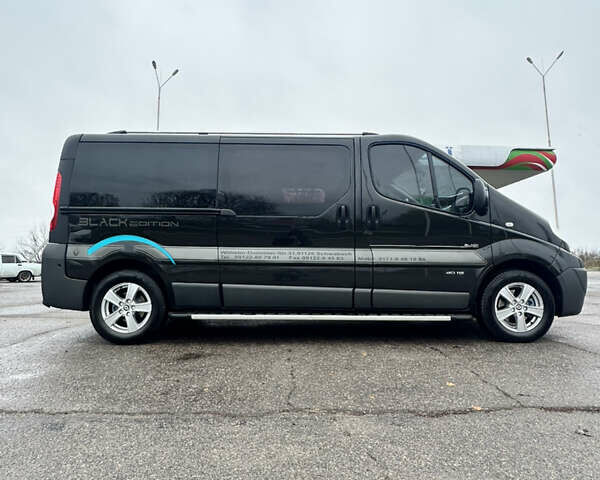 Черный Рено Трафик, объемом двигателя 2 л и пробегом 293 тыс. км за 12500 $, фото 13 на Automoto.ua