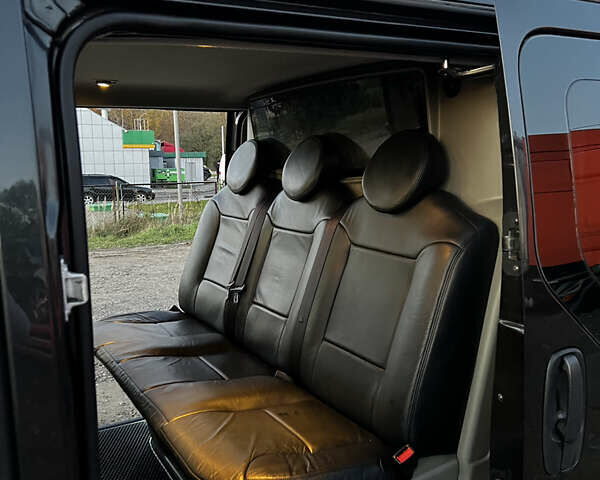 Чорний Рено Трафік, об'ємом двигуна 2 л та пробігом 270 тис. км за 15699 $, фото 19 на Automoto.ua