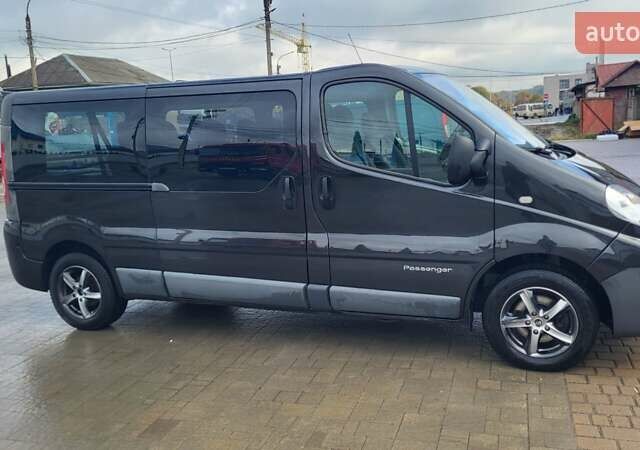 Чорний Рено Трафік, об'ємом двигуна 2 л та пробігом 320 тис. км за 13500 $, фото 6 на Automoto.ua