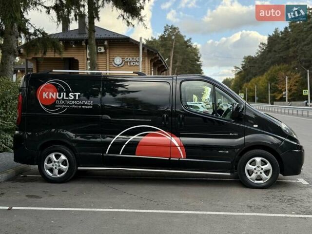 Чорний Рено Трафік, об'ємом двигуна 2 л та пробігом 301 тис. км за 12700 $, фото 2 на Automoto.ua