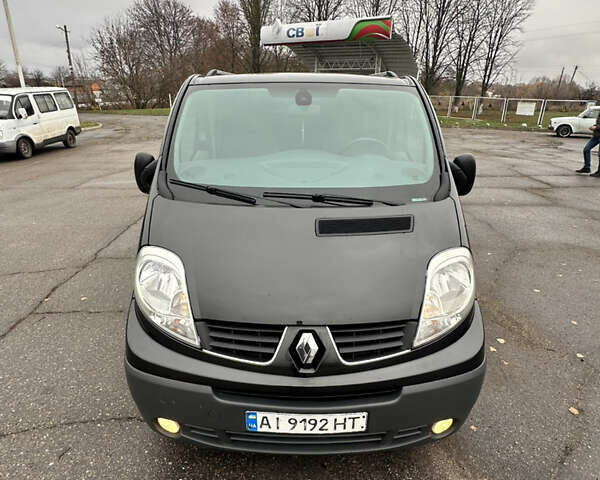 Черный Рено Трафик, объемом двигателя 2 л и пробегом 293 тыс. км за 12500 $, фото 18 на Automoto.ua