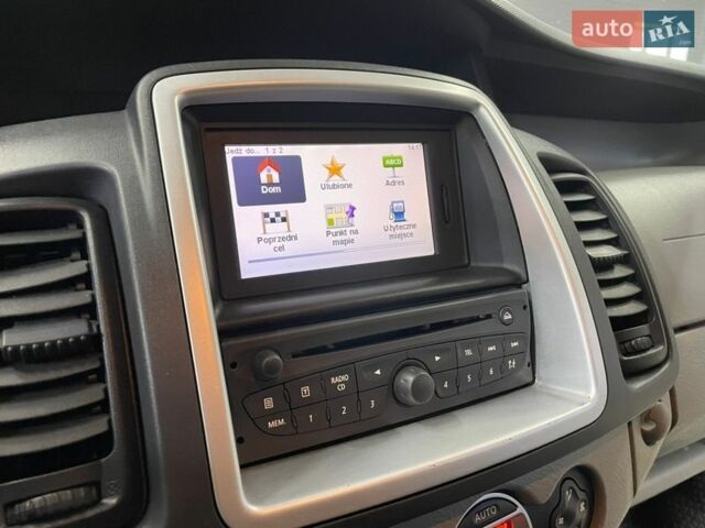 Чорний Рено Трафік, об'ємом двигуна 2 л та пробігом 292 тис. км за 16900 $, фото 50 на Automoto.ua