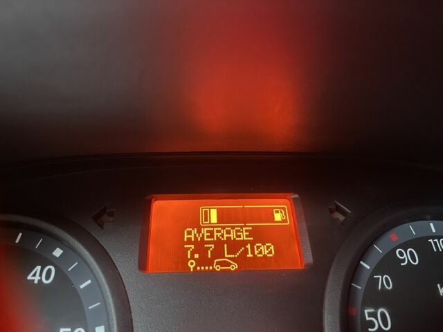 Чорний Рено Трафік, об'ємом двигуна 2 л та пробігом 217 тис. км за 15800 $, фото 13 на Automoto.ua