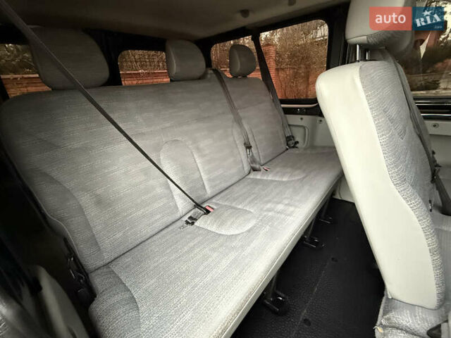 Черный Рено Трафик, объемом двигателя 2 л и пробегом 177 тыс. км за 16800 $, фото 43 на Automoto.ua