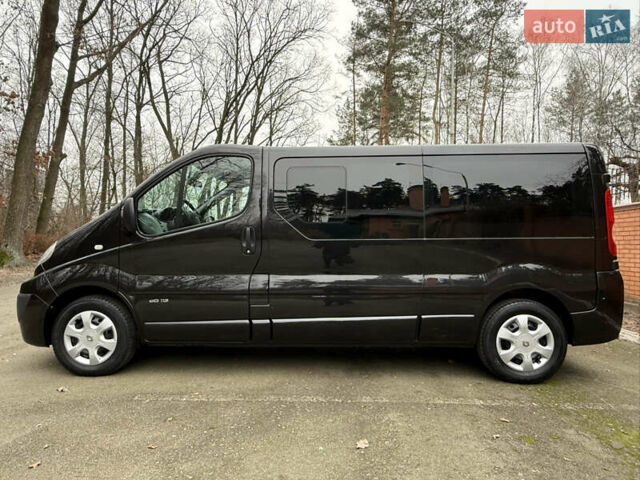 Черный Рено Трафик, объемом двигателя 2 л и пробегом 177 тыс. км за 16800 $, фото 8 на Automoto.ua