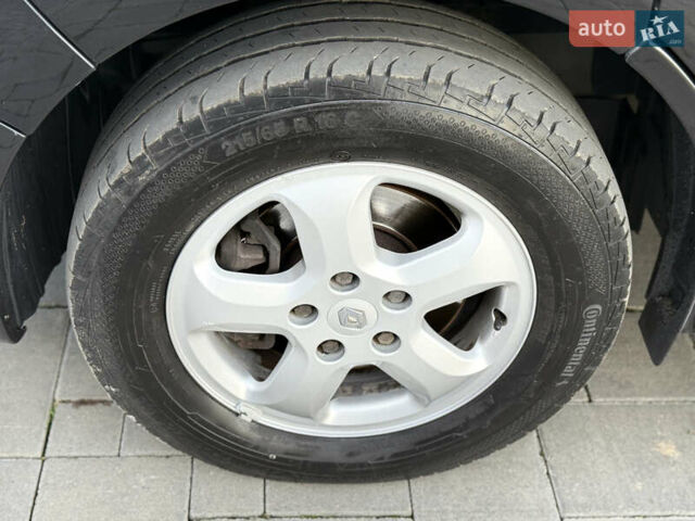 Черный Рено Трафик, объемом двигателя 2 л и пробегом 283 тыс. км за 15750 $, фото 10 на Automoto.ua