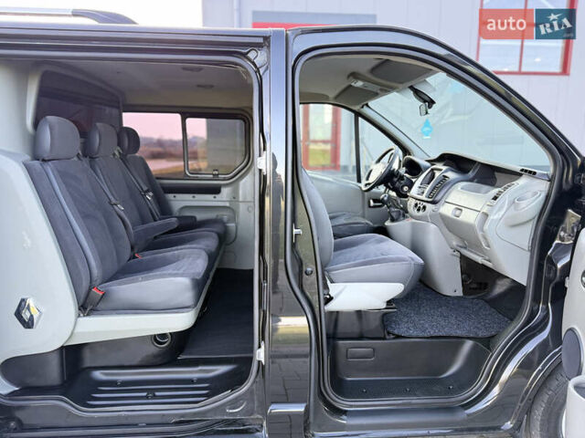 Черный Рено Трафик, объемом двигателя 2 л и пробегом 283 тыс. км за 15750 $, фото 23 на Automoto.ua