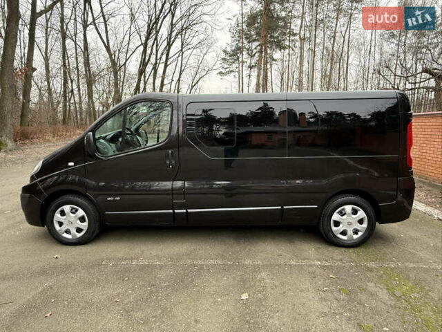 Черный Рено Трафик, объемом двигателя 2 л и пробегом 177 тыс. км за 16800 $, фото 7 на Automoto.ua