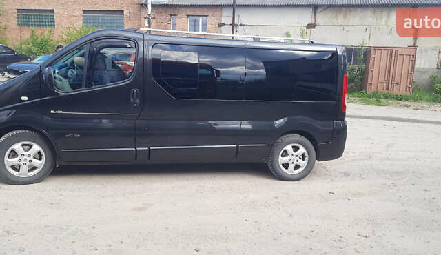 Чорний Рено Трафік, об'ємом двигуна 0 л та пробігом 302 тис. км за 17000 $, фото 6 на Automoto.ua