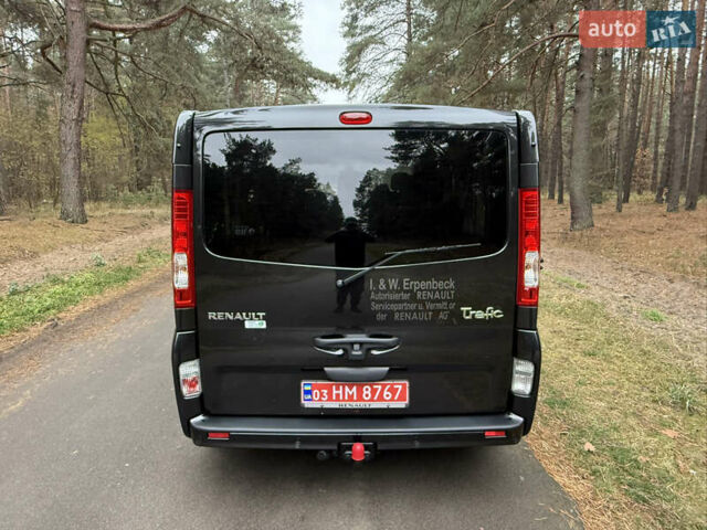 Черный Рено Трафик, объемом двигателя 2 л и пробегом 193 тыс. км за 18800 $, фото 11 на Automoto.ua