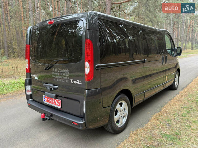 Черный Рено Трафик, объемом двигателя 2 л и пробегом 193 тыс. км за 18800 $, фото 13 на Automoto.ua