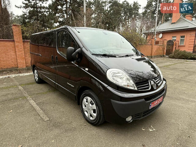 Черный Рено Трафик, объемом двигателя 2 л и пробегом 177 тыс. км за 16800 $, фото 50 на Automoto.ua