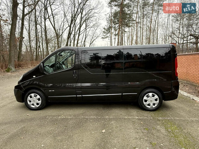 Черный Рено Трафик, объемом двигателя 2 л и пробегом 177 тыс. км за 16800 $, фото 53 на Automoto.ua