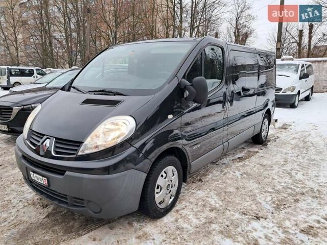 Чорний Рено Трафік, об'ємом двигуна 2 л та пробігом 268 тис. км за 13800 $, фото 8 на Automoto.ua