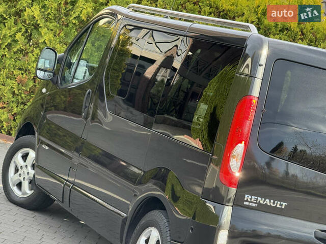 Рено Трафик 2014 в Стрые на Automoto.ua Черный Рено Трафик, объемом двигателя 2 л и пробегом 266 тыс. км за 16900 $, фото 18 на Automoto.ua