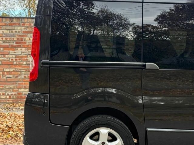 Чорний Рено Трафік, об'ємом двигуна 2 л та пробігом 175 тис. км за 8200 $, фото 7 на Automoto.ua