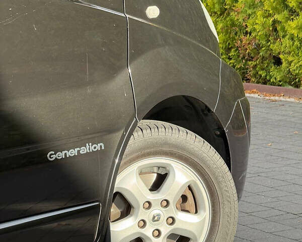 Чорний Рено Трафік, об'ємом двигуна 2 л та пробігом 266 тис. км за 16900 $, фото 59 на Automoto.ua