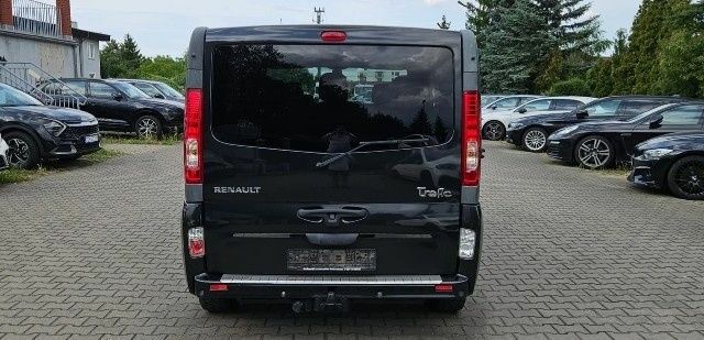 Черный Рено Трафик, объемом двигателя 2 л и пробегом 216 тыс. км за 9000 $, фото 8 на Automoto.ua