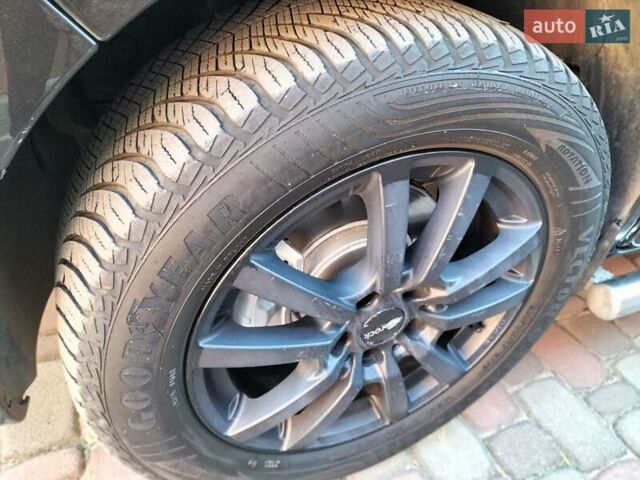 Черный Рено Трафик, объемом двигателя 2 л и пробегом 195 тыс. км за 16900 $, фото 9 на Automoto.ua