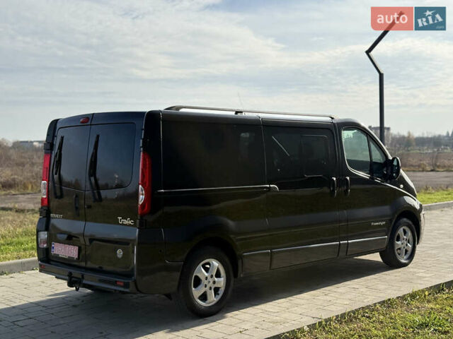 Черный Рено Трафик, объемом двигателя 2 л и пробегом 271 тыс. км за 16500 $, фото 11 на Automoto.ua
