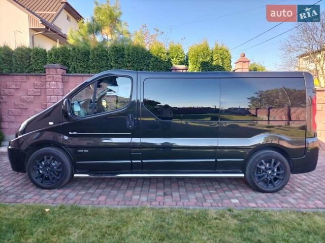 Черный Рено Трафик, объемом двигателя 2 л и пробегом 195 тыс. км за 16900 $, фото 1 на Automoto.ua