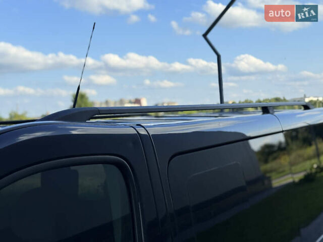 Черный Рено Трафик, объемом двигателя 2 л и пробегом 271 тыс. км за 15950 $, фото 13 на Automoto.ua