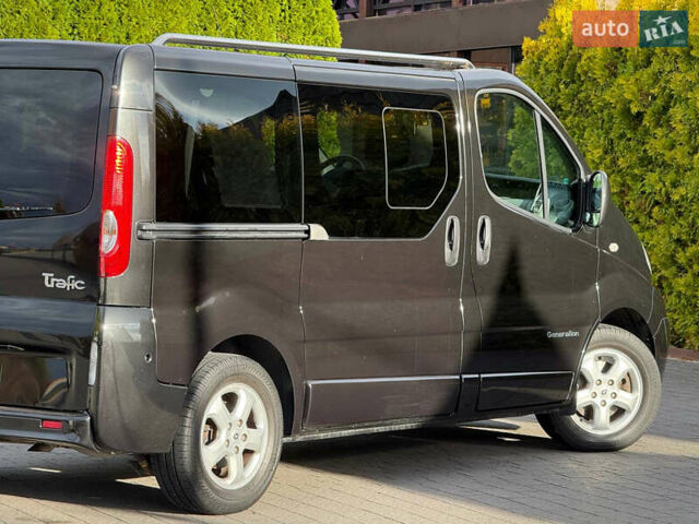 Чорний Рено Трафік, об'ємом двигуна 2 л та пробігом 266 тис. км за 16900 $, фото 57 на Automoto.ua