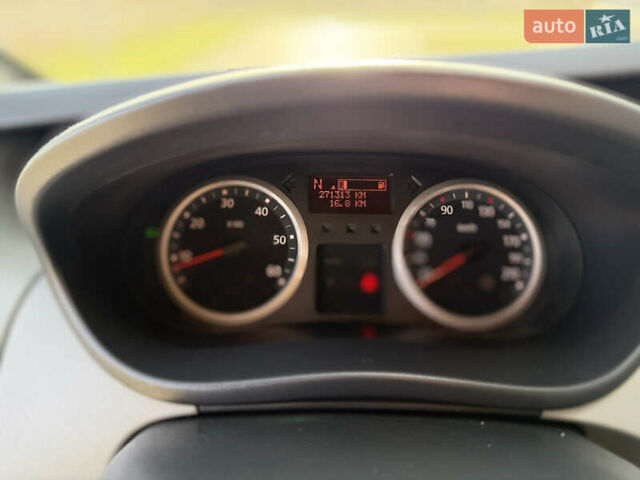 Черный Рено Трафик, объемом двигателя 2 л и пробегом 271 тыс. км за 16500 $, фото 21 на Automoto.ua